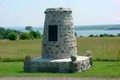 MacGregor Monument